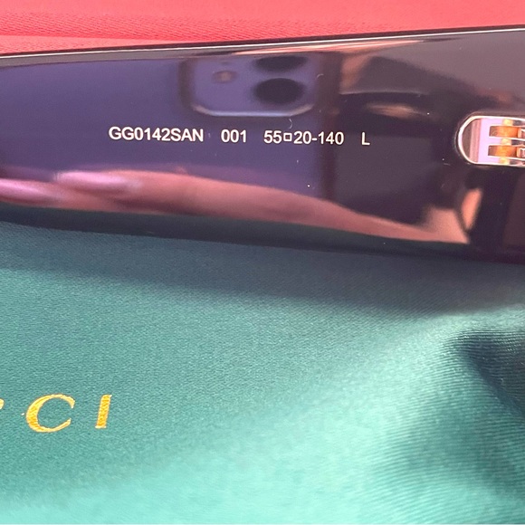 New Gucci Sunglasses - Picture 7 of 10